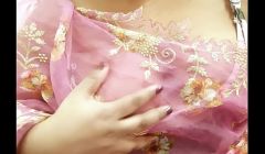 Vietnam sexy girl showing sexy boobs